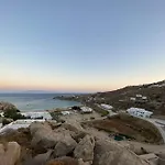 Casa de Férias 1path Pelican Mykonos Super Paradise House *